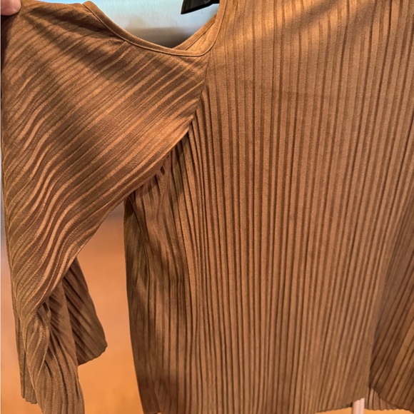 Chico's Rich Brown Pleated Blouse - Picture 4 of 10